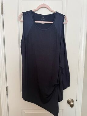 Livi Active Navy Blue Sleeveless Asymmetric Tank Top